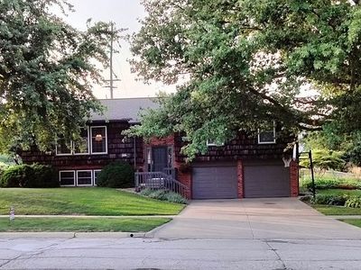Property at 512 Eastview Rd, Marshalltown, IA