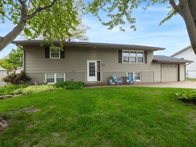 Property at 508 S 2nd Pl, Eldridge, IA