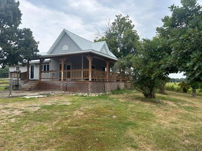 7901 Sandy Knoll Dr NE