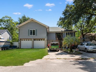 455 River Rd.