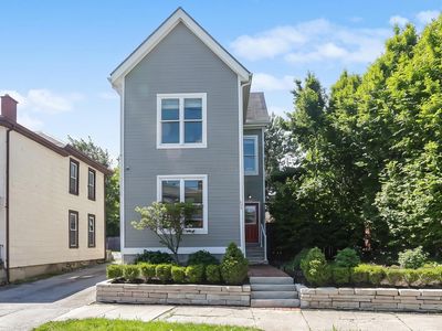 185 E 2nd Ave