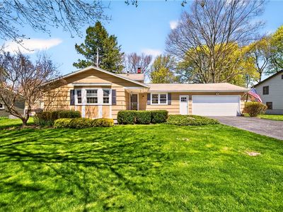 596 Embury Rd