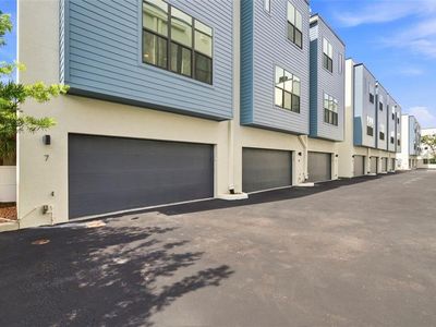 4810 W MCELROY AVENUE #7