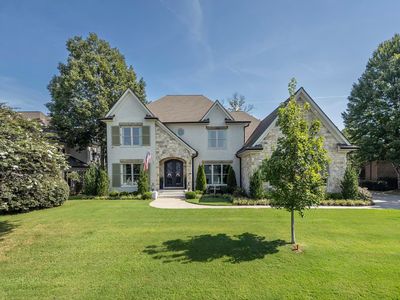 10034 Pointe Cv