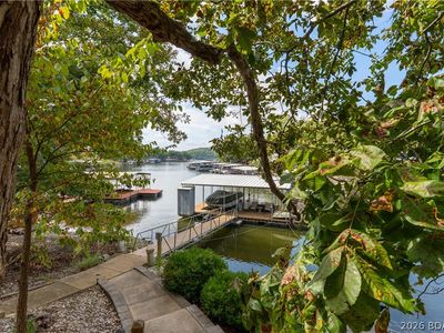 208 Sunrise Harbor Rd