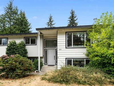 8618 NE 137th Street