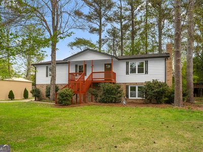 1597 Sprayberry Dr