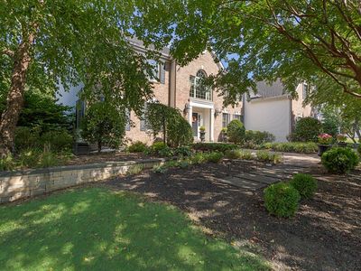 18 Millennium Dr