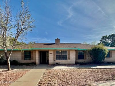 4937 Vista Grande Cir