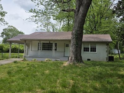 103 Circle Hill Dr