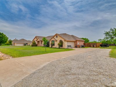 3219 Lakota Ln