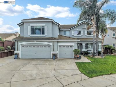 18 Pinenut Ct