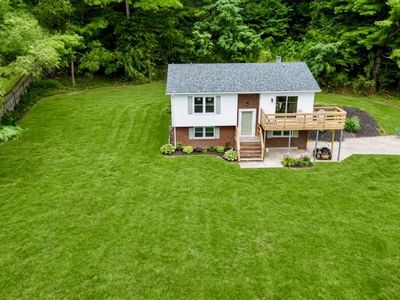 554 Whispering Pines Rd
