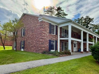 100 Kennedy Drive #65