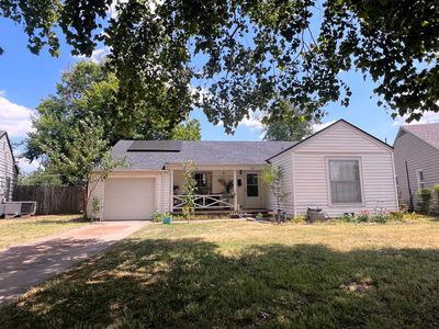 1309 Seneca Ave
