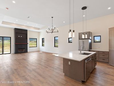 524 Little Greys Loop