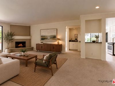 11755 Montana Ave APT 208