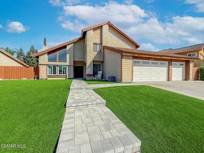 564 Strauss Dr