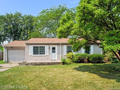 2789 Wellesley Dr