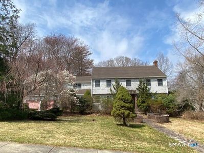79 Old Farms Road