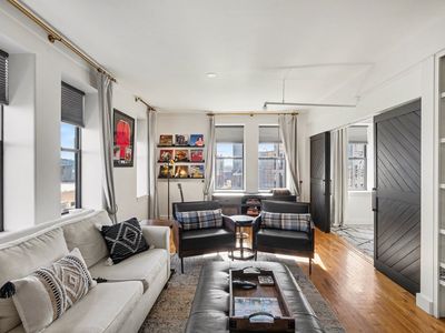 700 Church St APT 802