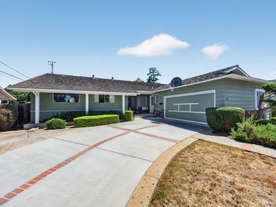 382 Clarence Ave