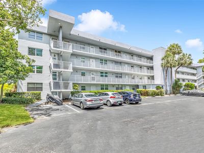 112 Royal Park Dr APT 3A