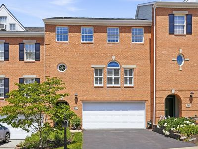 237 Merion Dr