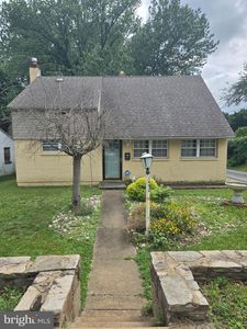 1492 Faulkland Rd