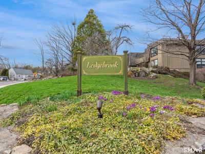 82 Ledgebrook Drive #82