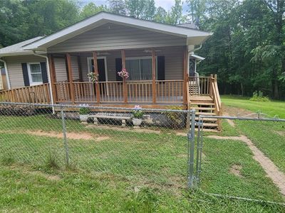 520 Chestnut Ridge Rd