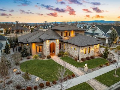 1658 E Crowne Pointe Dr