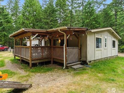 10535 Fairview Boulevard SW