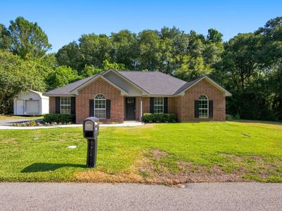 Property at 105 E Foggle St, Athens, TX