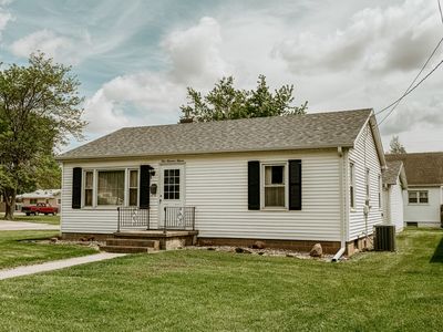 111 6th Ave