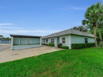 3684 Trophy Blvd