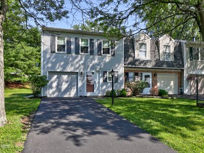 7 Bridgewood Lane