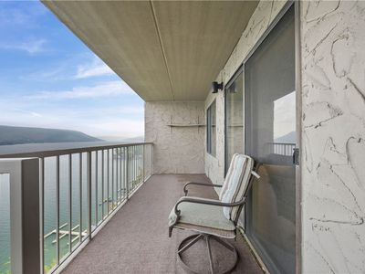 176 Cliffside Dr