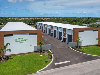 6566 Palmer Park Cir #6