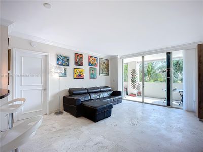 3400 SW 27th Ave APT 302
