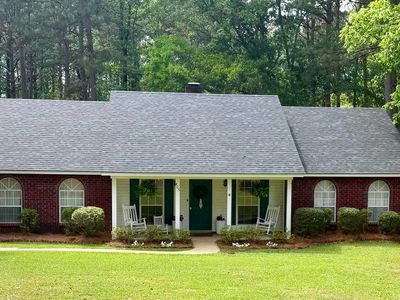 405 Moody Rd