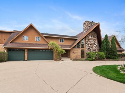 607 Berkshire Ct