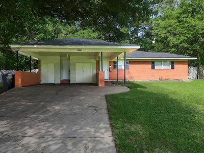 Property at 1005 Allendale Dr, Lufkin, TX