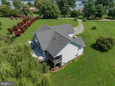 125 Lake Ct
