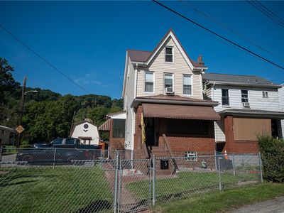 5 Jones St