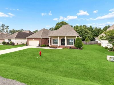 533 Belle Pointe Loop