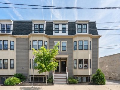 110 Park St APT 5