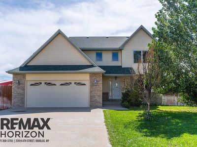 Property at 1621 Cheyenne St, Douglas, WY