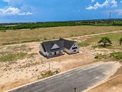 4546 Old Stone Dr