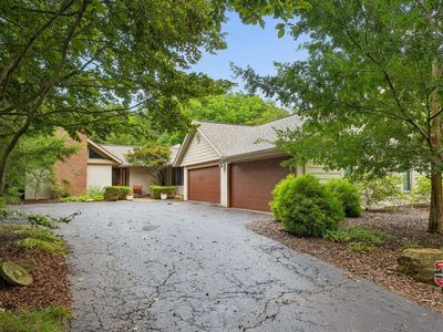 2756 Lear Rd